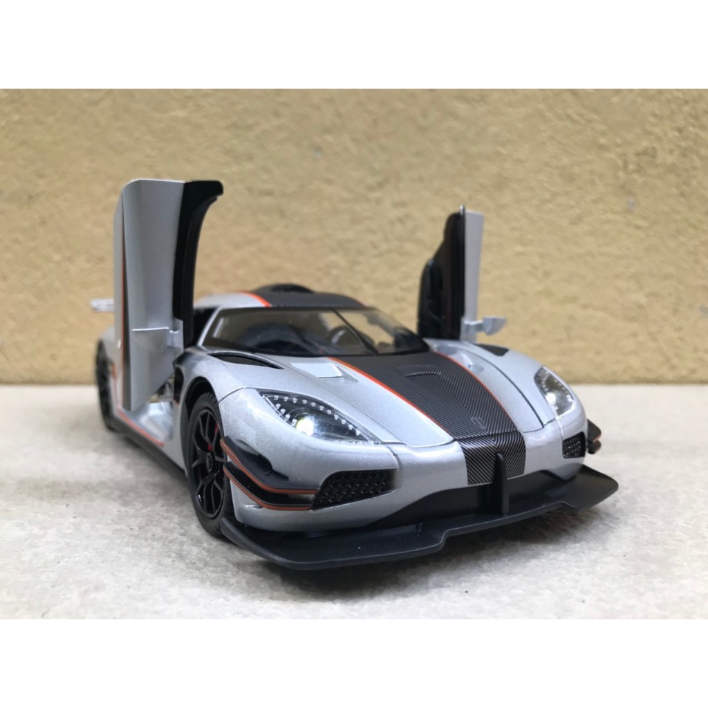 Mô hình Siêu xe Koenigsegg One 1 1:24