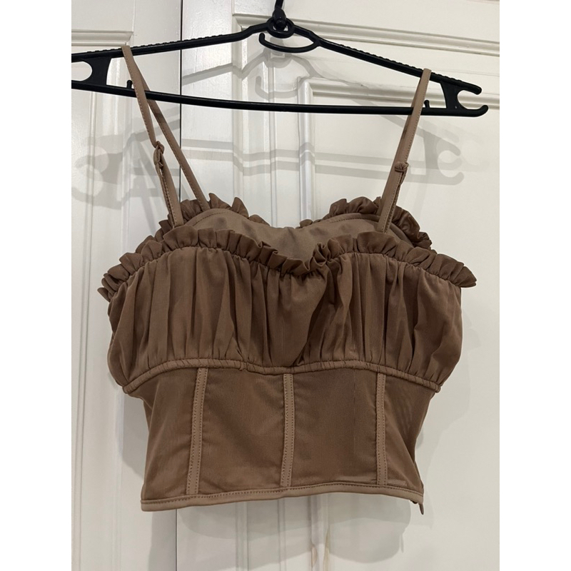 Áo 2 dây croptop bèo nhún nâu tây Shein