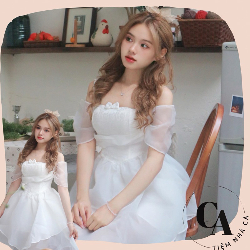 váy trễ vai mix tơ bèo thân gấm đính nơ có đệm ngực tùng xoè xẻ tà cách điệu 3 lớp có lót