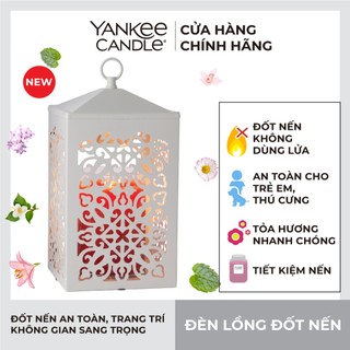 Đèn lồng đốt nến Scroll Lantern White từ Yankee Candle