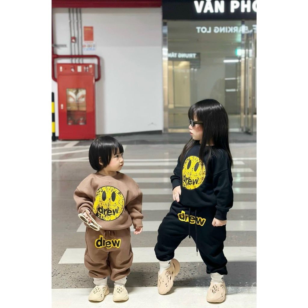 Bộ nỉ sữa drew cho bé trai, bé gái sz 8-45kg tại L-A Kids