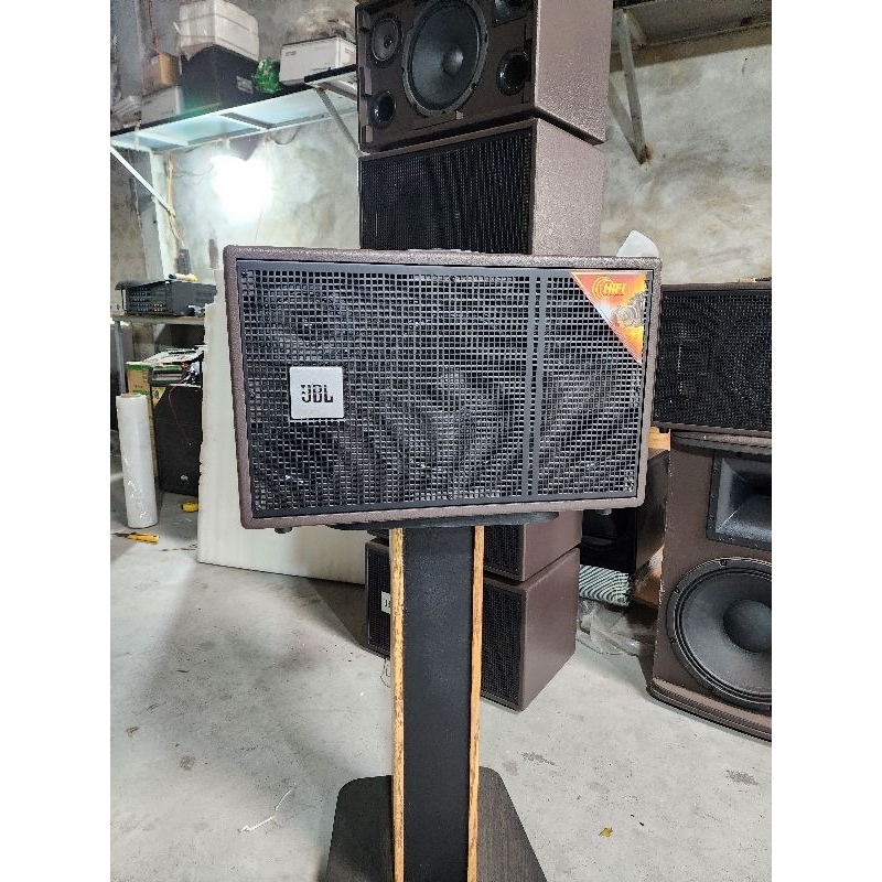 Loa xách tay JBL Bas 20 + treb giấy