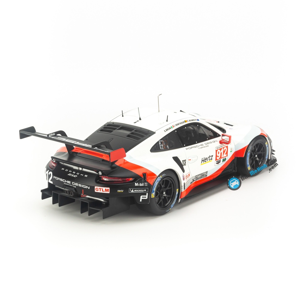 Mô hình xe Porsche 911 RSR 1:24 Bburago