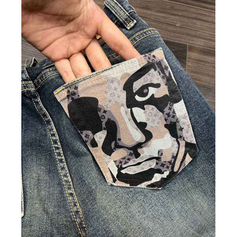 ✅New✅ Quần Jean L.V Xanh Nhạt Túi Mặt Người