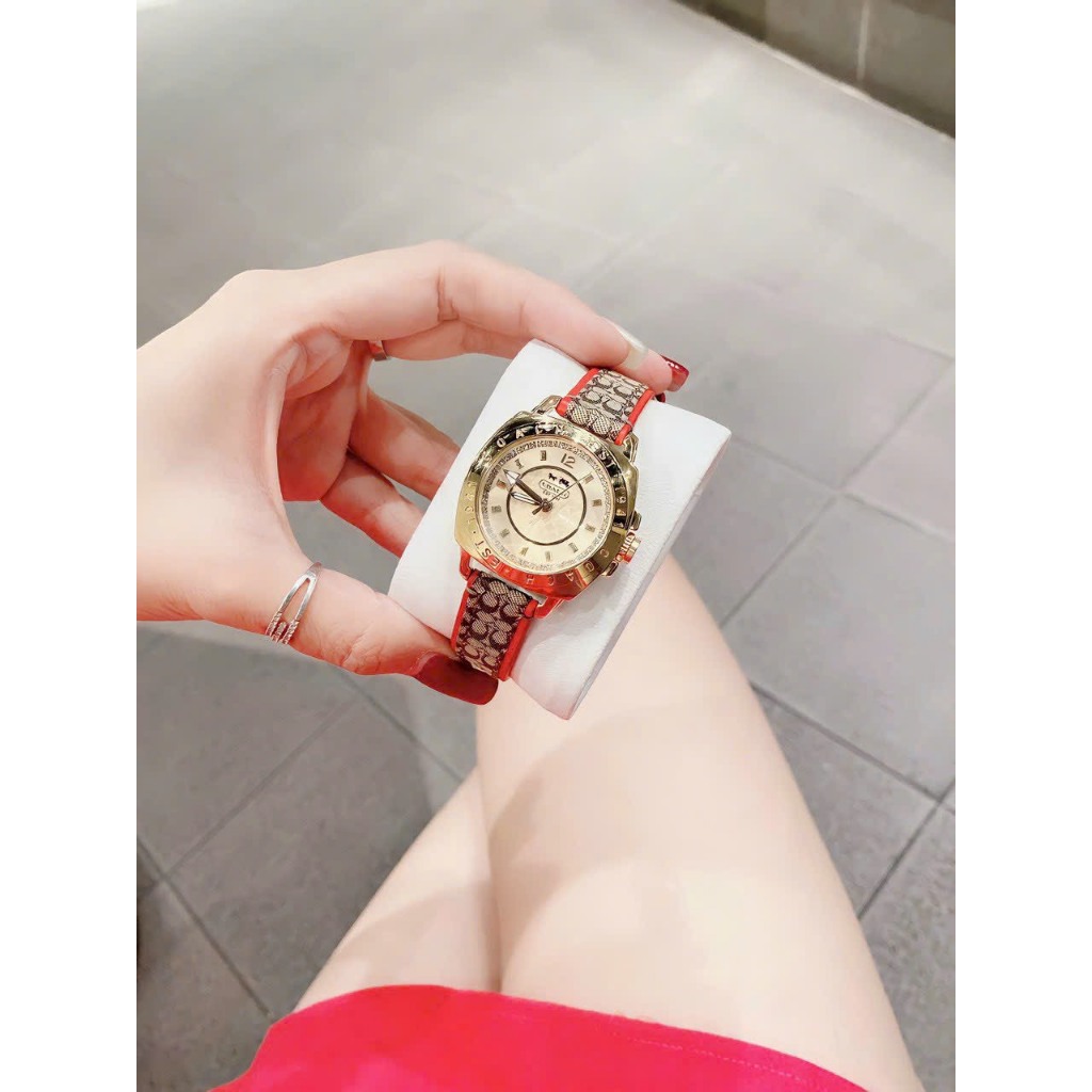 Đồng Hồ Nữ Coach Boyfriend Đính Đá , Dây Da Họa Tiết Viền Đỏ , Size 35mm