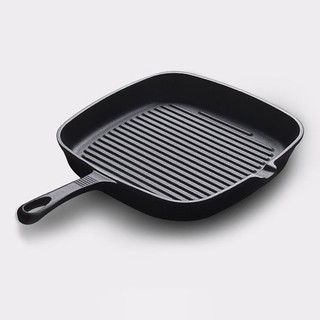 Chảo gang nướng bít tết nướng cá 24cm tay cầm đúc P20
