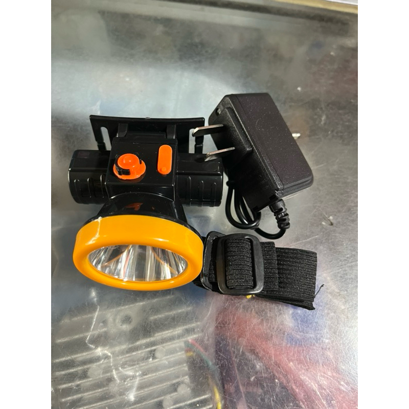 Đèn pin đeo đầu pha bé ánh sáng vàng G8