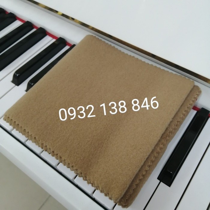 Khăn phủ phím đàn Piano cơ của Nhật màu Vàng Cát 125cm x 15cm