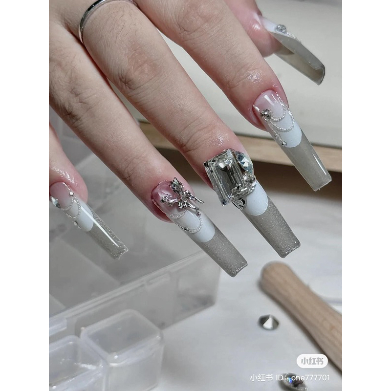 Set charm buom kim loại mix kiểu làm nail