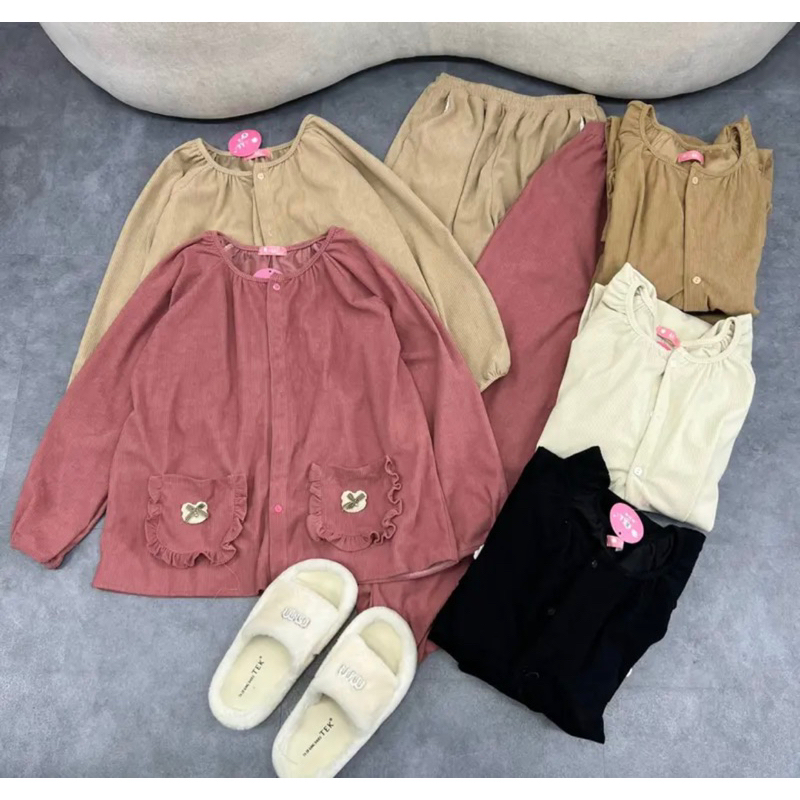 Bộ Ngủ Pijama Nhung Tăm Cổ Tròn Túi Bèo