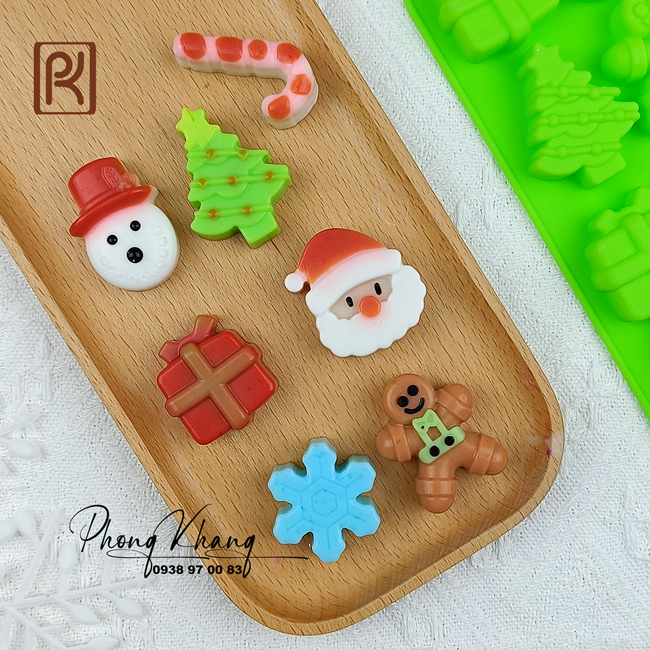Khuôn silicon Phong Khang làm rau câu hình noel