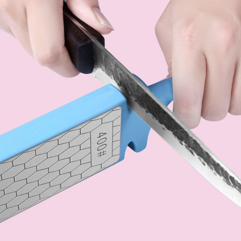 Đá mài dao cầm tay 2 mặt có tay cầm cán nhựa đa chức năng siêu tiện lợi