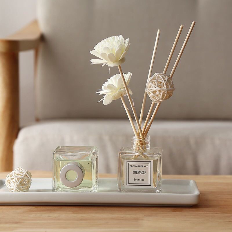 Nước hoa để phòng trang trí phòng