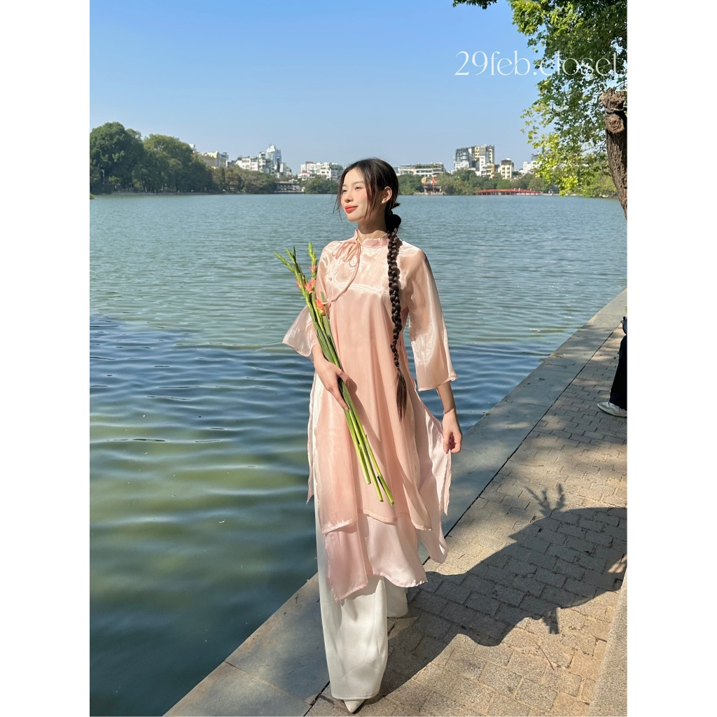 Set Áo Dài Cách Tân BÍCH ĐÀO 29feb.closet Tơ Óng 4 Tà Nơ Cổ Cách Điệu Kèm Quần Lụa Phối Màu Xinh Xắn - S145