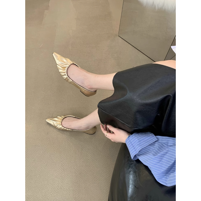 Giày Búp Bê Xếp Ly Mũi Nhọn Giày Đế Bằng Nữ Thu Đông 2023 Gót Dẻo Da Mềm Thời Trang Nữ