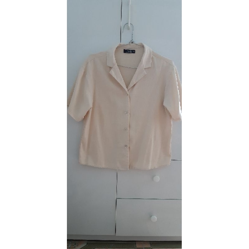 Pass áo sơ mi linen NaNa vnxk màu be kem size S