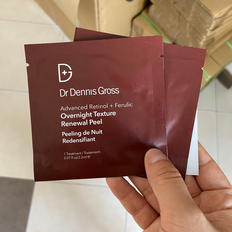 Dennis Gross Advanced Retinol + Ferulic Overnight pee.l tá.i tạo làn da mớ.i