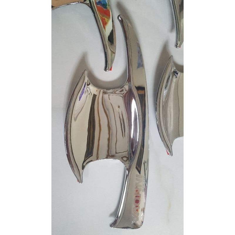 Hõm tay cửa xe Toyota Innova 2018-2022