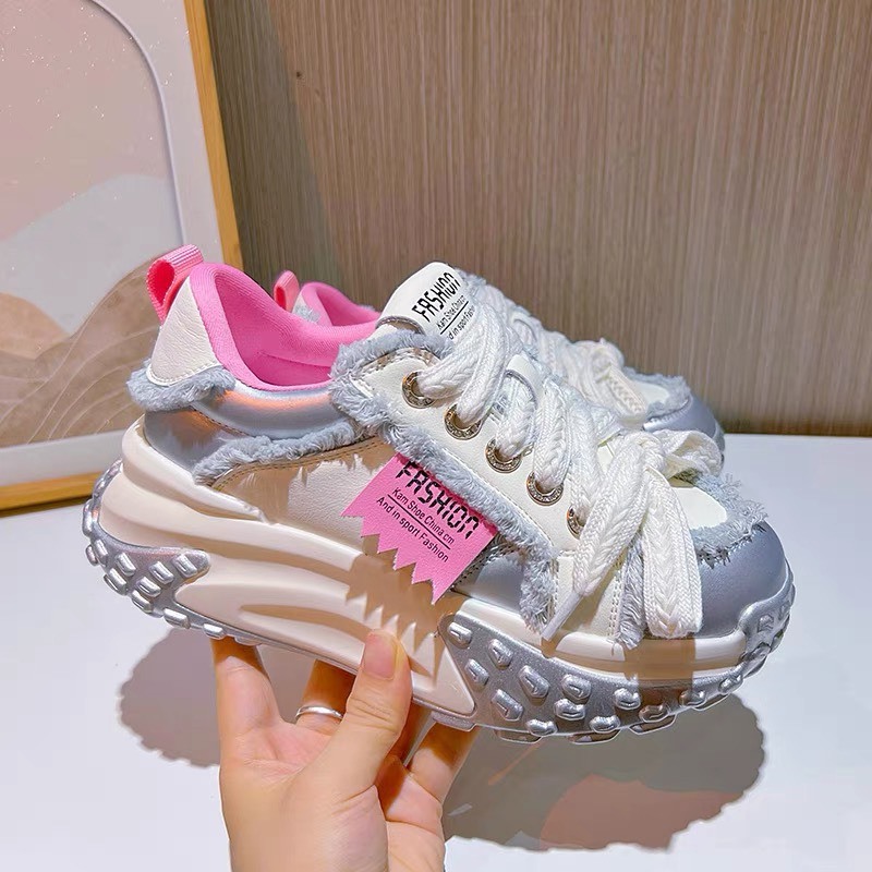 Giày Thể Thao Nữ, Giày Sneaker Sports 2 màu HOTTREND 2023 !