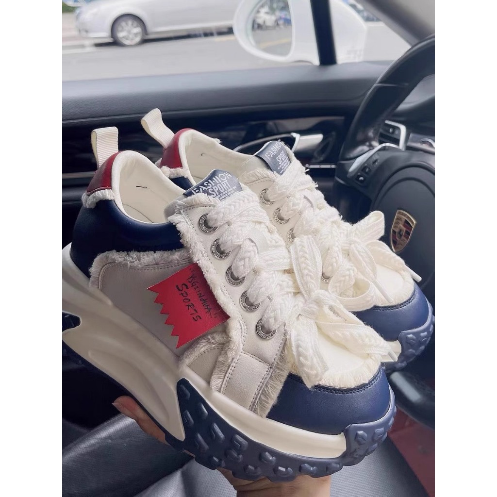 Giày Thể Thao Nữ, Giày Sneaker Sports 2 màu HOTTREND 2023 !