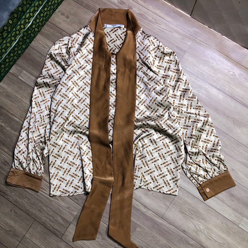 Sơ mi lụa vải shop chất  đẹp