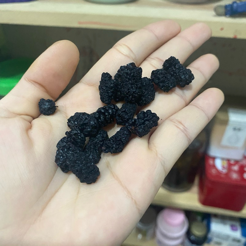 Hộp 250g tang thầm dâu tầm khô qilixiang