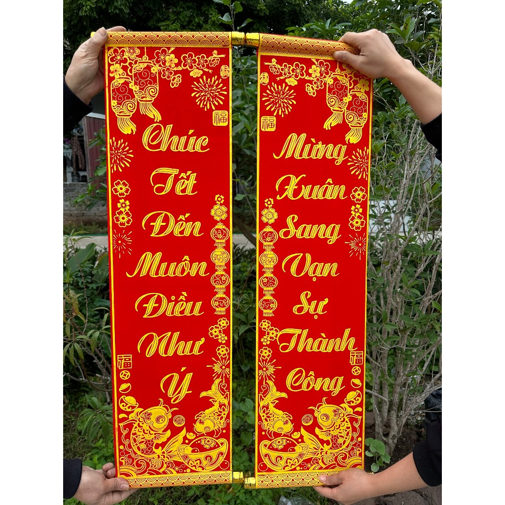 1 đôi câu đối đỏ, liễng vải nhung trang trí tết CHÚC TẾT ĐẾN