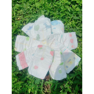 Combo 100 Miếng Tả Dán Hipgig A Loại 1 Siêu Thấm Hút Cho Bé Đủ Size Từ 3Kg Đến 16kg