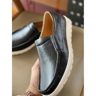 Giày Clarks
