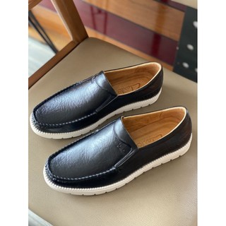 giày Clarks