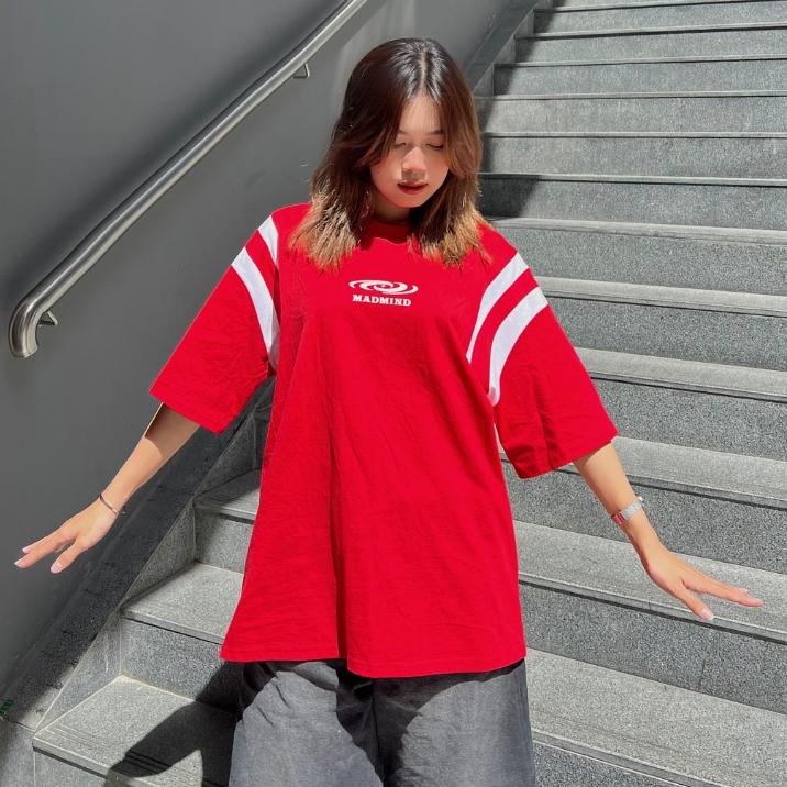 Áo Thun Ngắn Tay In Logo Phối Viền Tay Unisex Curve Tshirt Madmind 100% Premium Cotton