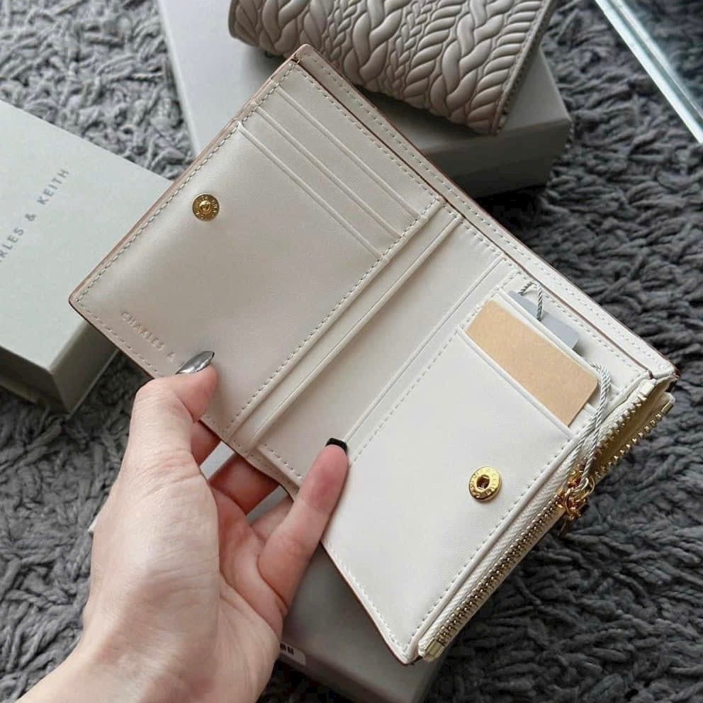 Ví nữ, ví gập c..n..k vân da nổi đựng thẻ card full box chuẩn đẹp - Lucky9store