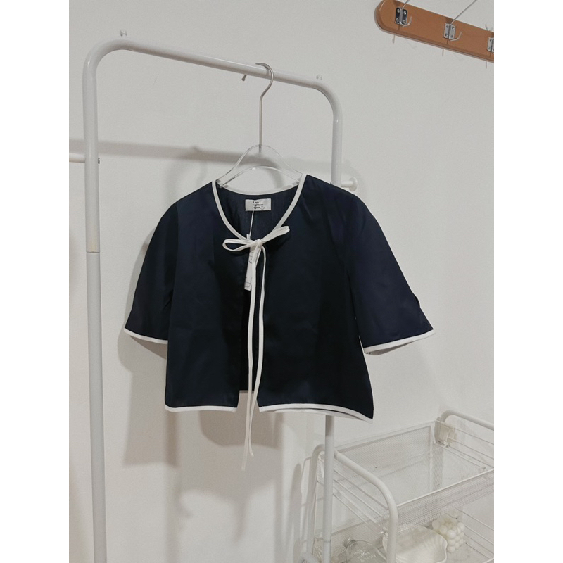 Áo cardigan xanh đen Naivi viền trắng - Eighteen Again