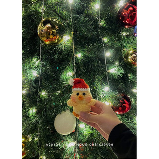 [Có sẵn] Chú vịt bằng len handmade đội mũ Noel dễ thương