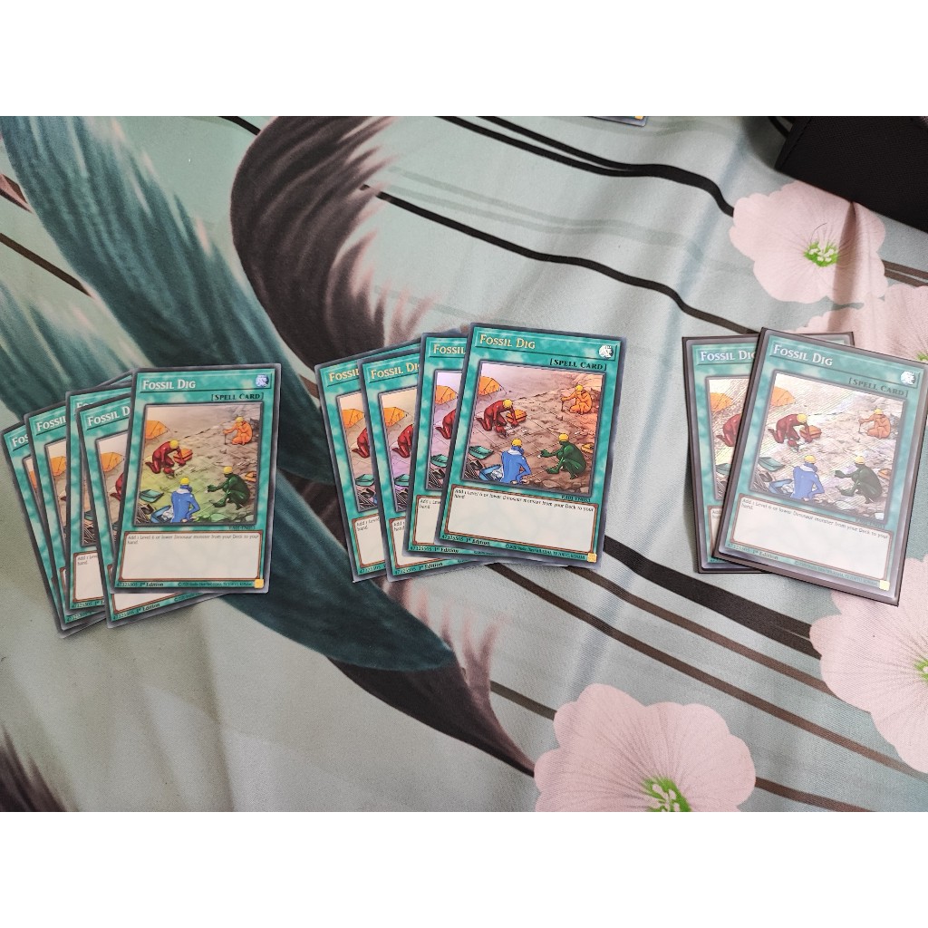 1 lá thẻ bài Fossil Dig - RA01-EN053