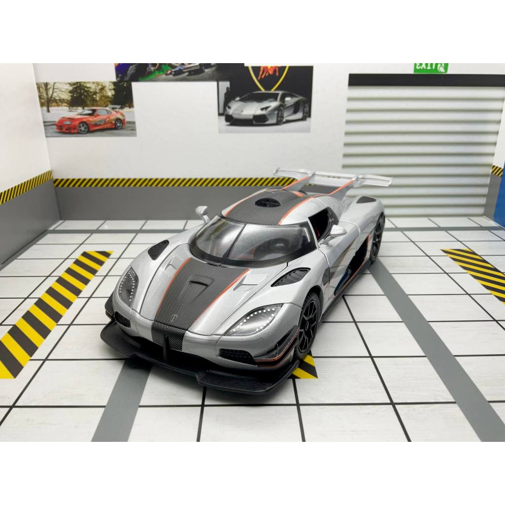 Mô hình xe Koenigsegg one TỈ LỆ 1:24 HÃNG NEWAO