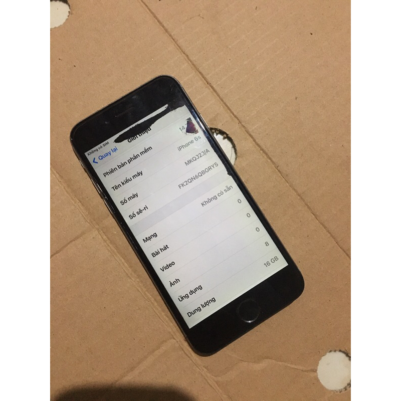 Điện thoại như hình