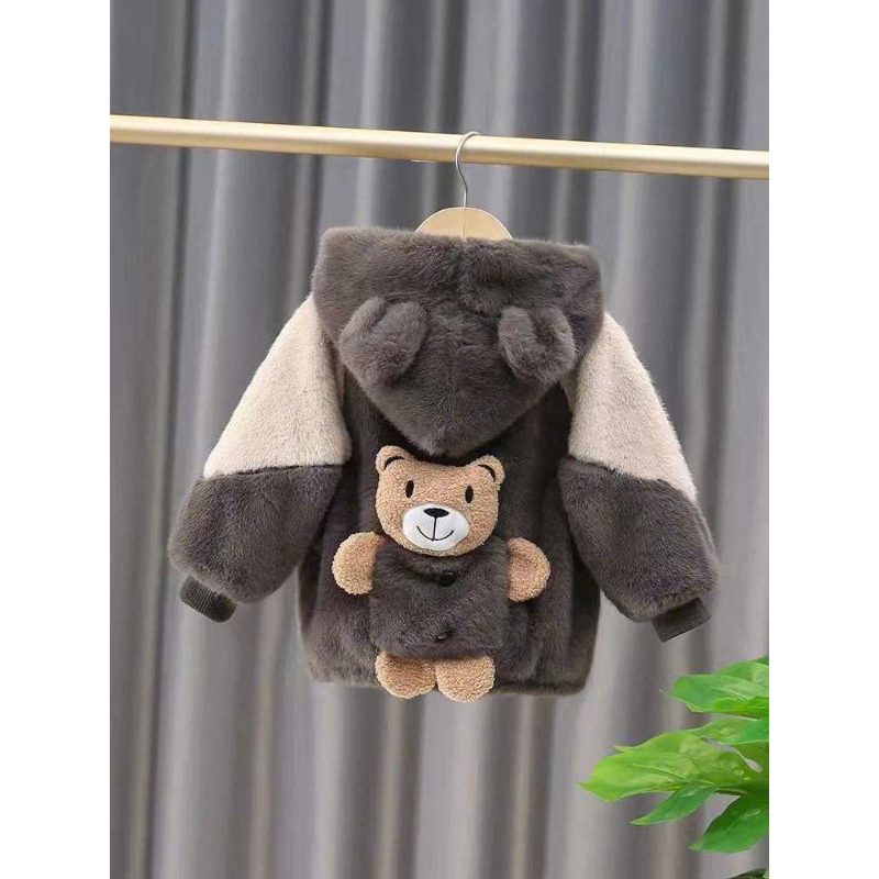 Áo khoác lông gấu