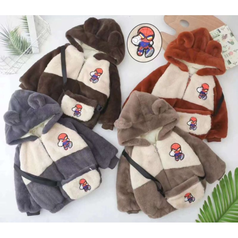 Áo khoác lông gấu