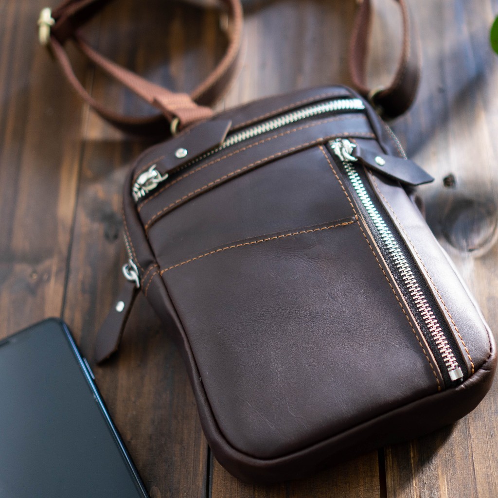 Túi đeo chéo mini phone unisex 6in da bò thật Manuk Leather
