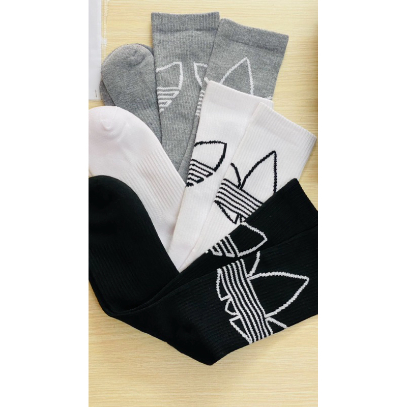 VỚ CỔ DÀI ADIDAS CONTAIN MOISTURE WICKING YARNS TO KEEP PEET DRY