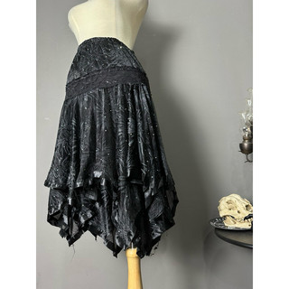 - tổng hợp chân váy dài punk goth 1