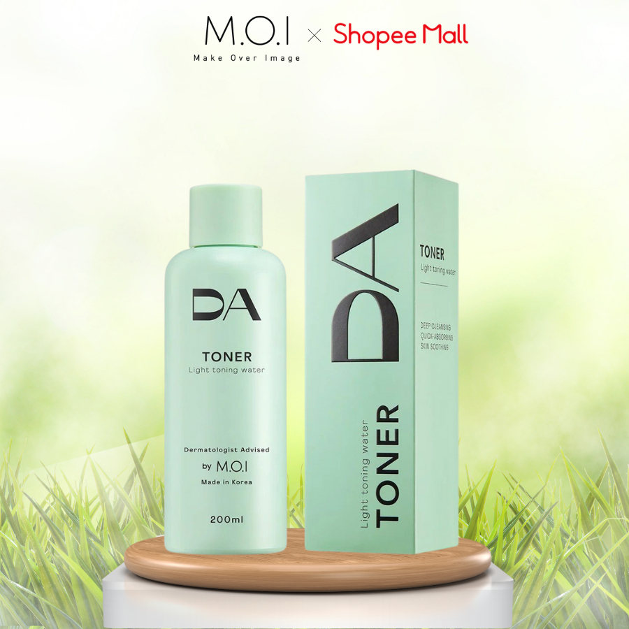 Nước Cân Bằng Cấp Ẩm Và Làm Dịu Da Da By M.O.I 200ml