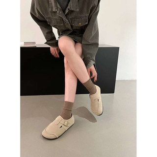 loafers da lộn qccc Comic