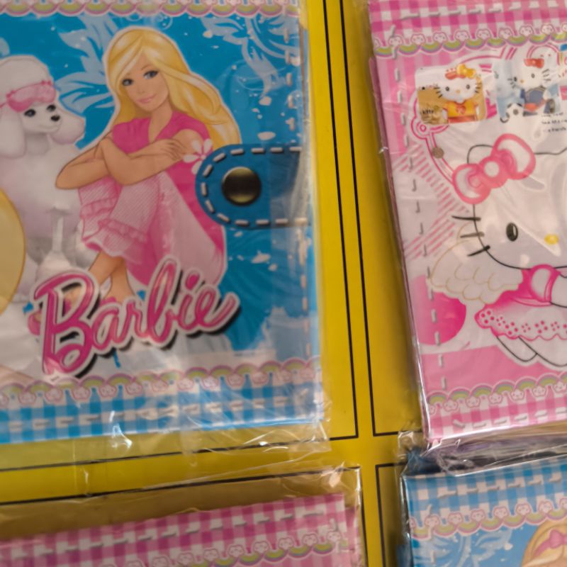 Bìa 20 chiếc ví giấy cho bé yêu