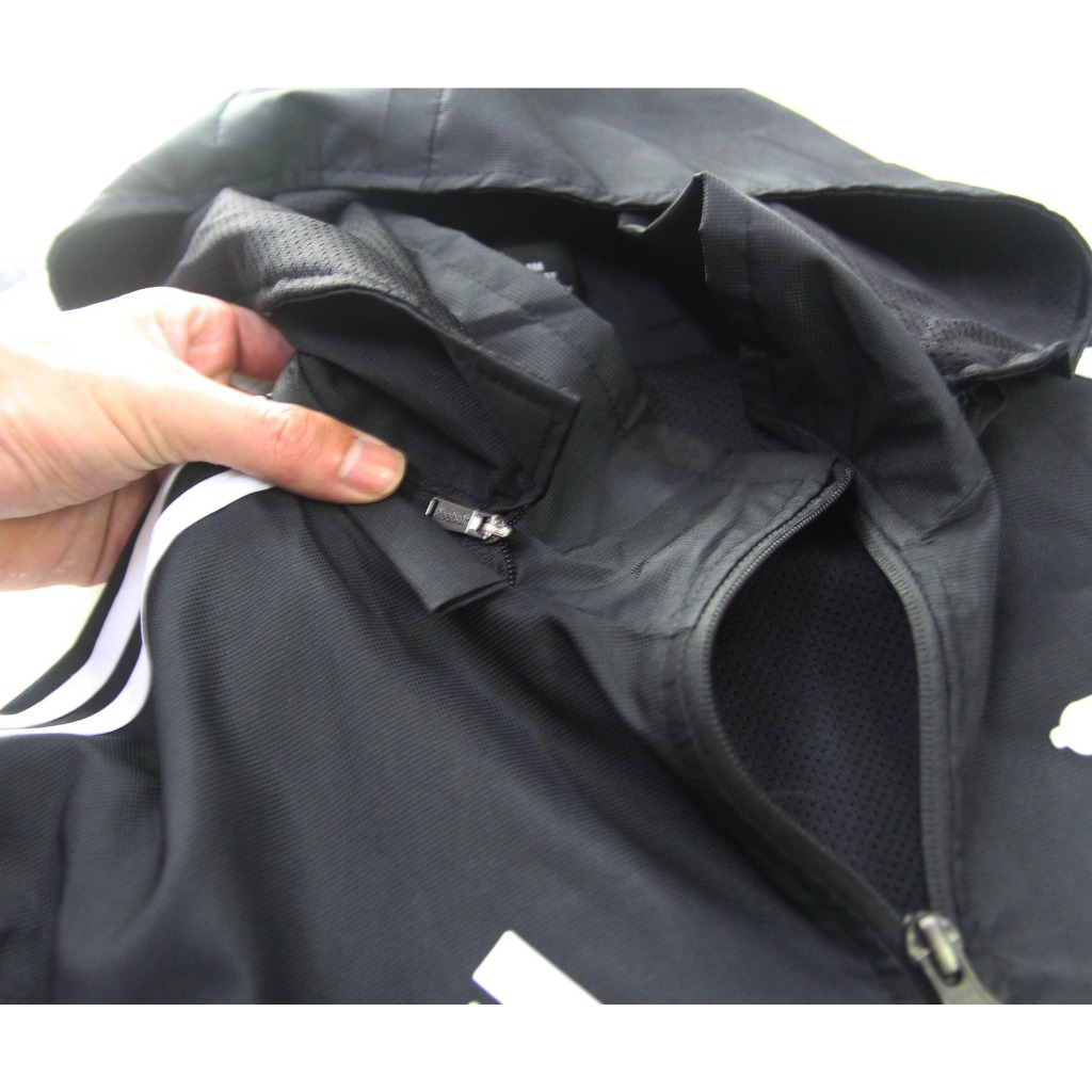 Áo khoác Jacket Arsenal 2023/24 màu đen mới nhất