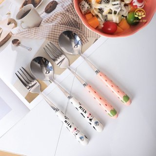 Bộ chén sứ, đĩa, thố, tô, ly ,bộ dụng cụ ăn cơm gia đình họa tiết dâu tây siêu xinh - Gốm sứ Shunhui