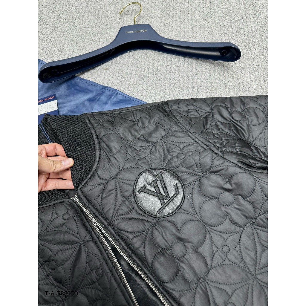 Áo khoác trần bông LV họa tiết logo hoa siêu đẹp-Áo phao bomber nam nữ chất vải dày dặn ấm áp
