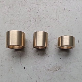 Bạc đồng đề ô tô ( giá 1 cái)