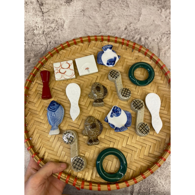 Thanh gác đũa gốm nhật bãi cách điệu cao cấp /gác đũa -thìa